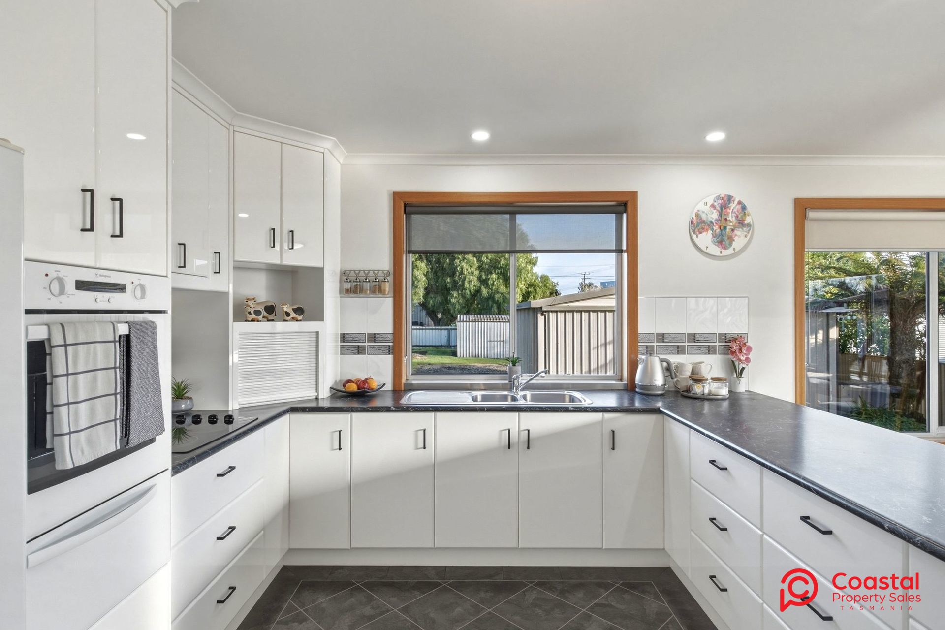 8 Lloyd Street, Ulverstone, TAS 7315