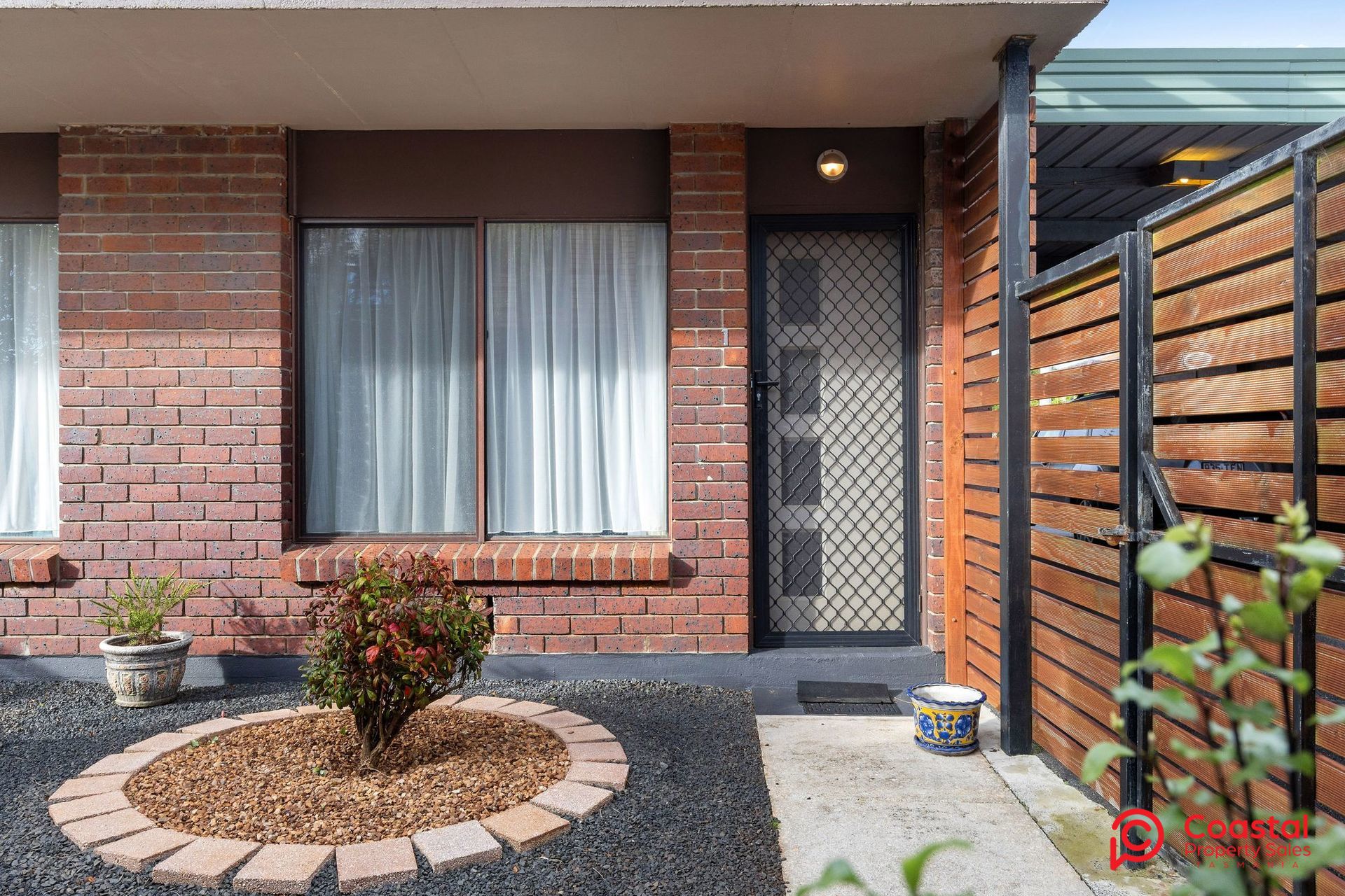 1/38 Richard Place, Ulverstone, TAS 7315