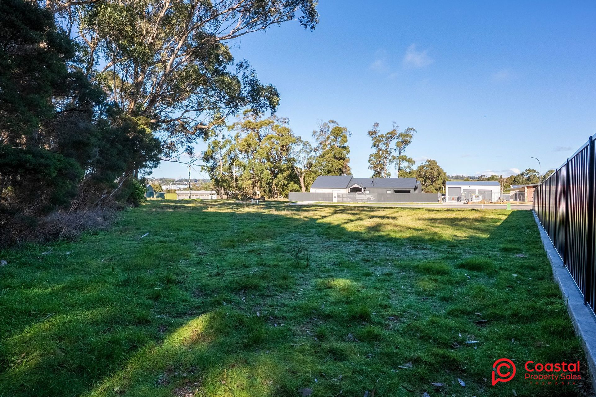 2-4 Ronroy Place, West Ulverstone, TAS 7315