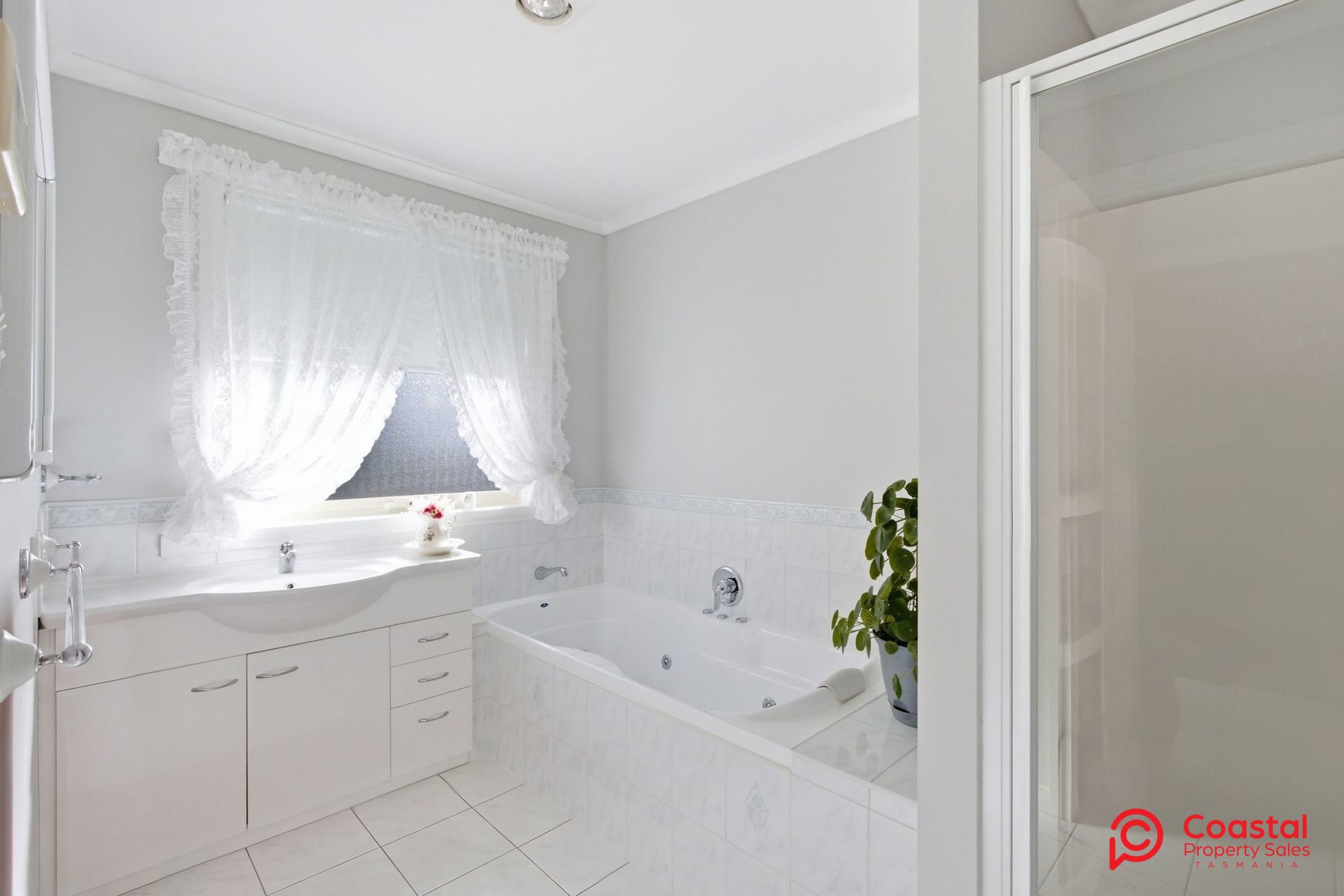 12 Racecourse Crescent, Turners Beach, TAS 7315